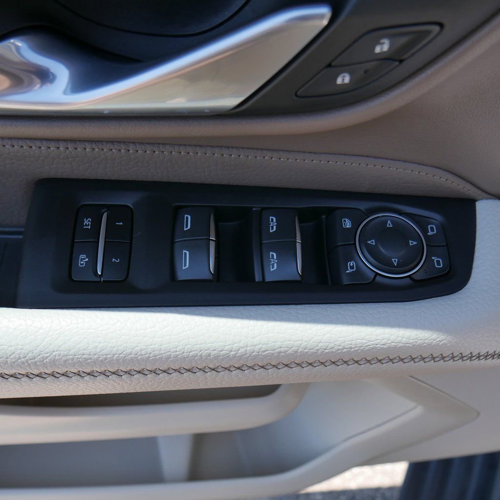 Used 2023 GMC Yukon XL Denali image 84