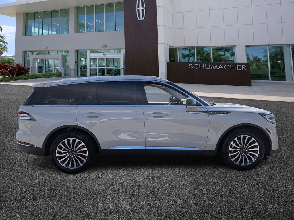 Certified 2023 Lincoln Aviator Reserve RWD image 8