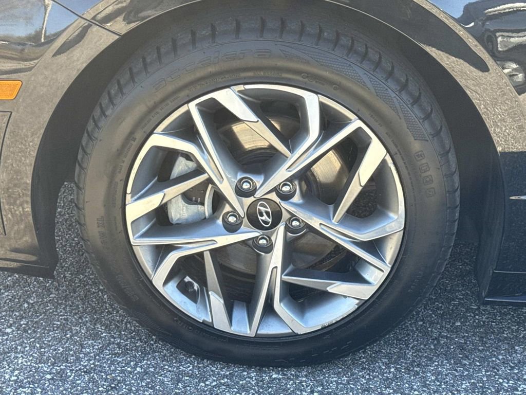 Used 2021 Hyundai Sonata SEL w/ Cargo Package image 11