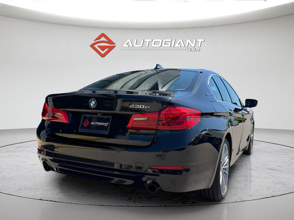 Used 2018 BMW 530e xDrive AWD/4WD image 10