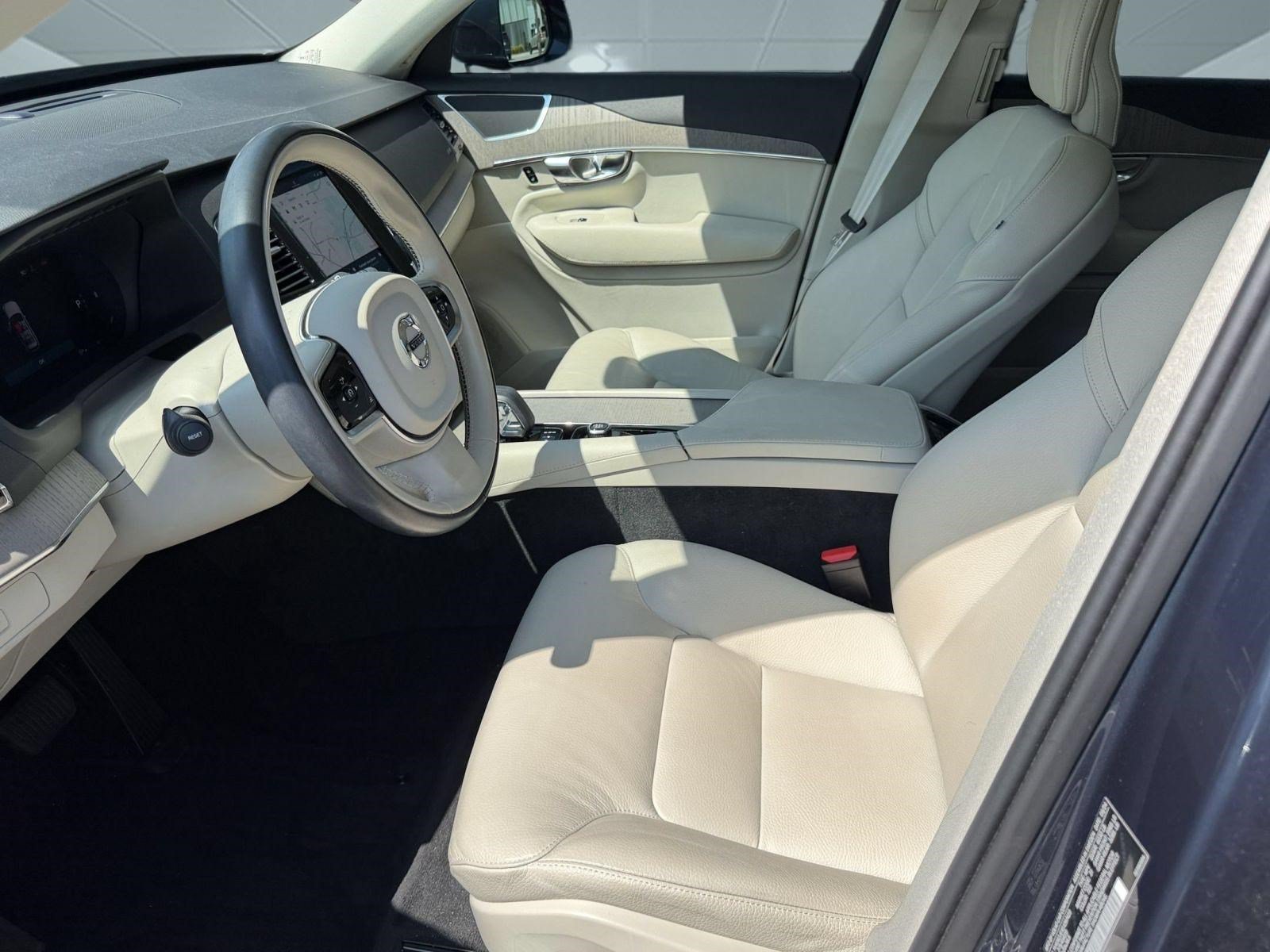 Used 2025 Volvo XC90 B6 Plus w/ Protection Package Premier AWD/4WD image 5