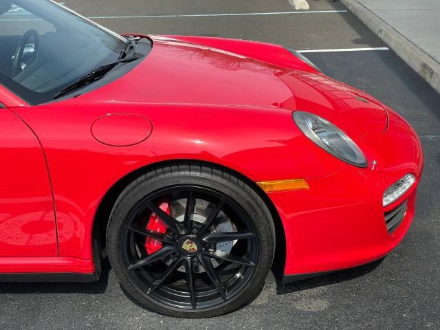 Used 2012 Porsche 911 Carrera 4S image 22