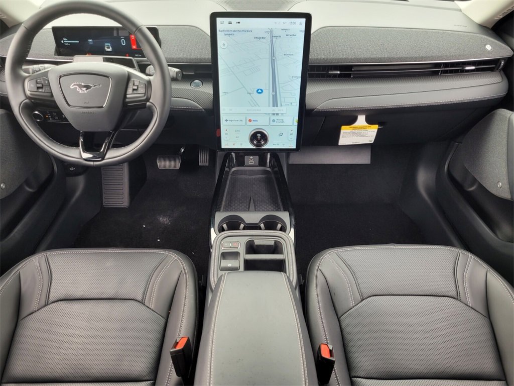 Used 2025 Ford Mustang Mach-E Premium image 8