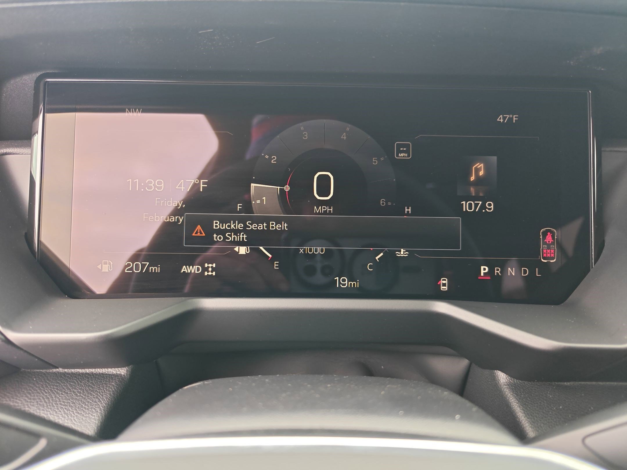 Used 2025 GMC Acadia Elevation w/ LPO, Floor Liner Package image 18