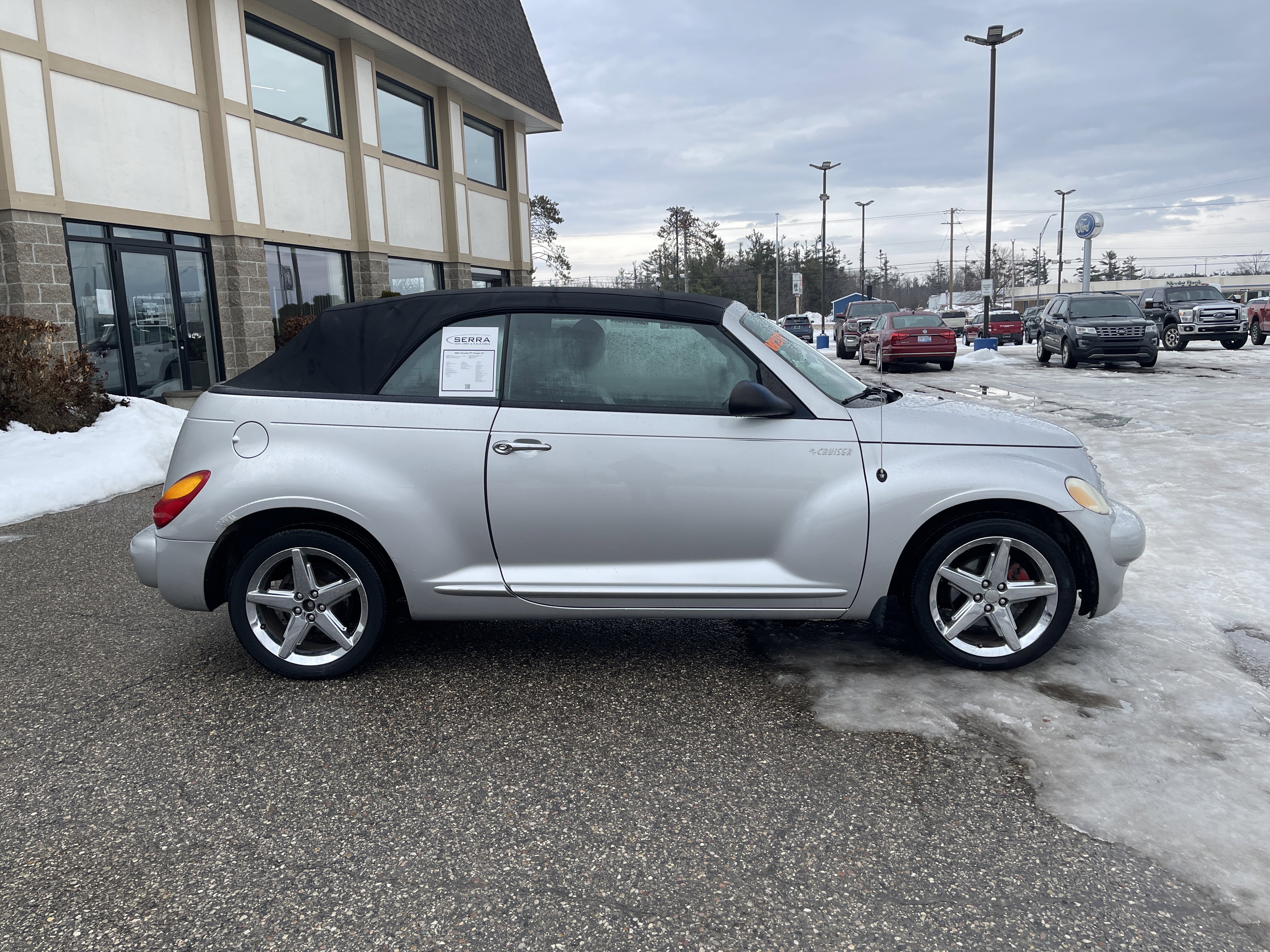 Used 2005 Chrysler PT Cruiser GT image 3