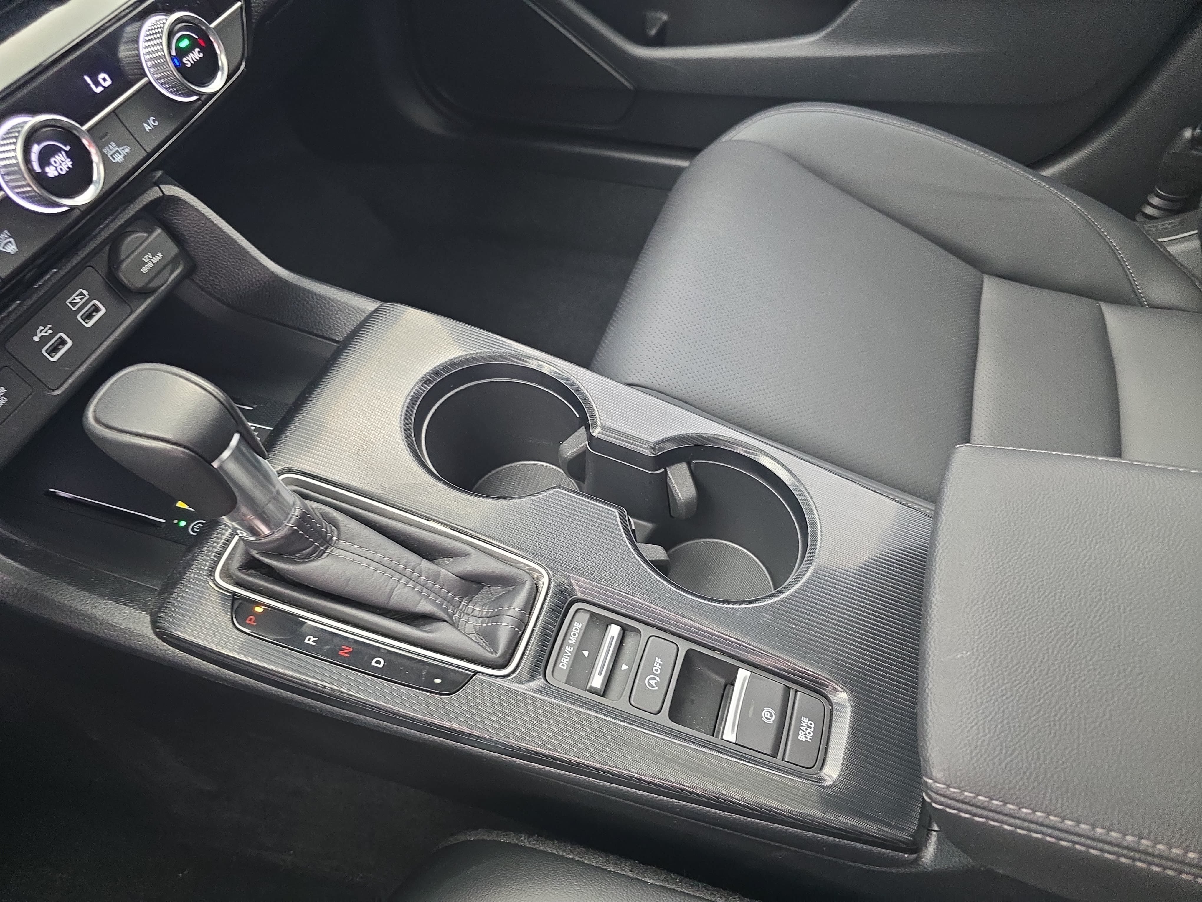 Certified 2024 Honda Civic Touring image 24