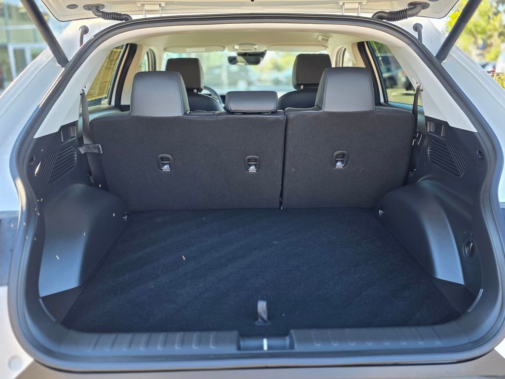 Certified 2025 Hyundai Ioniq 5 SEL image 11