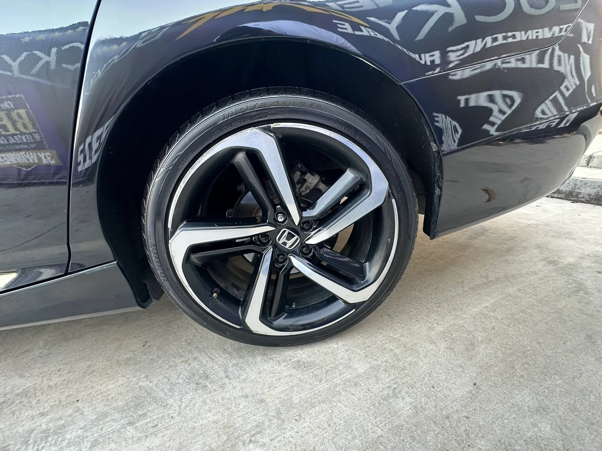 Used 2019 Honda Accord Sport image 16