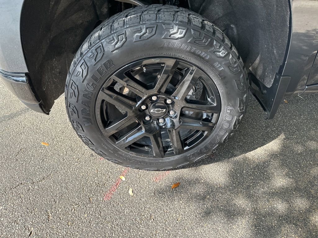 Used 2021 Chevrolet Silverado 1500 LT Trail Boss w/ LPO, Dark Essentials Package image 29