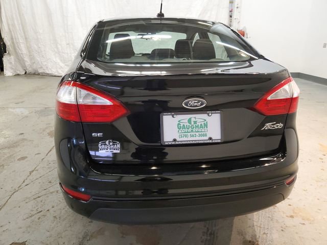 Used 2017 Ford Fiesta SE image 5