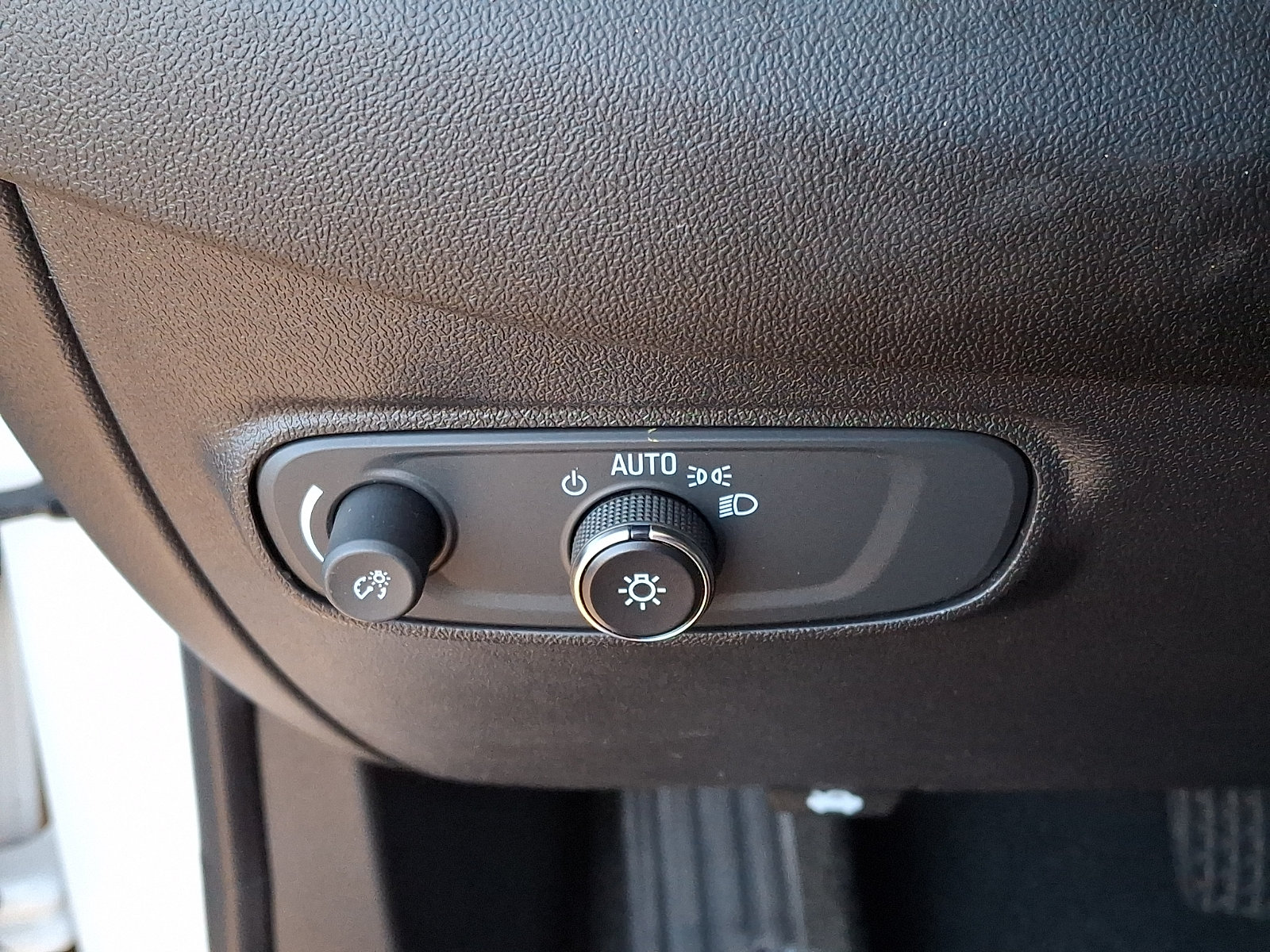 Certified 2022 Chevrolet Equinox RS AWD/4WD image 24