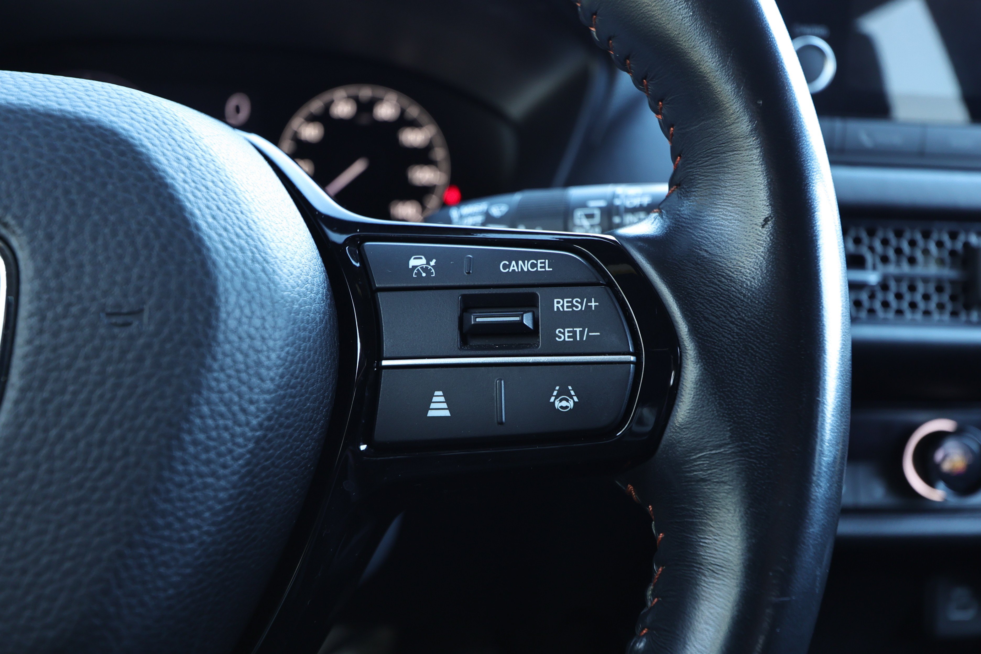 Used 2023 Honda HR-V Sport image 14