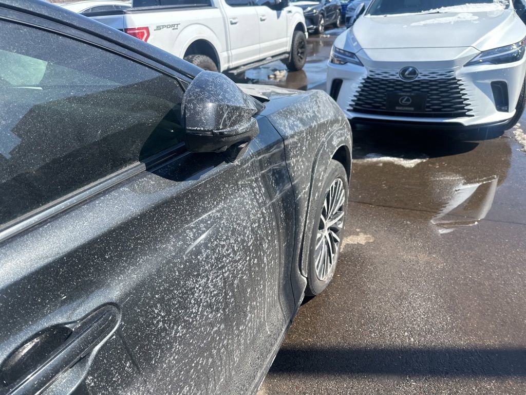 Used 2023 Lexus RZ 450e Premium w/ Technology Package image 16