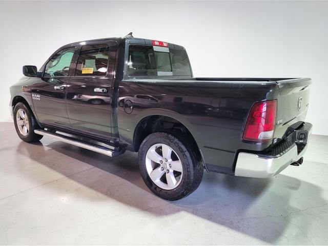 Used 2018 RAM 1500 Classic SLT w/ Luxury Group image 14
