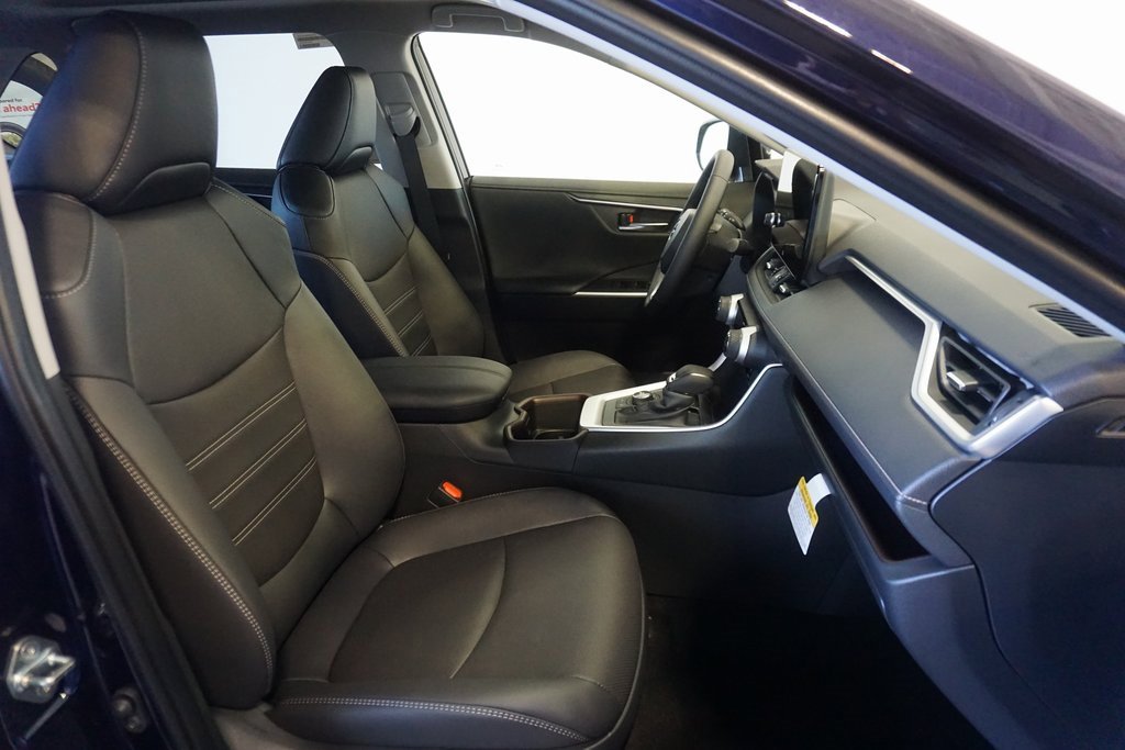New 2025 Toyota RAV4 Limited image 27