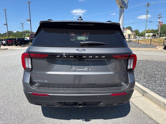 New 2027 Ford Explorer Active RWD image 10