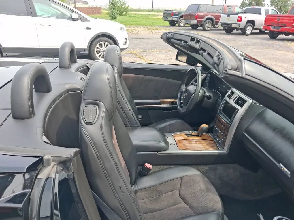 Used 2006 Cadillac XLR V RWD image 57