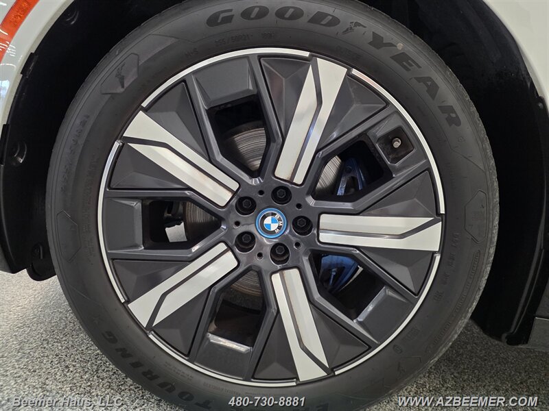 Used 2023 BMW iX M60 w/ Executive Package AWD/4WD image 13