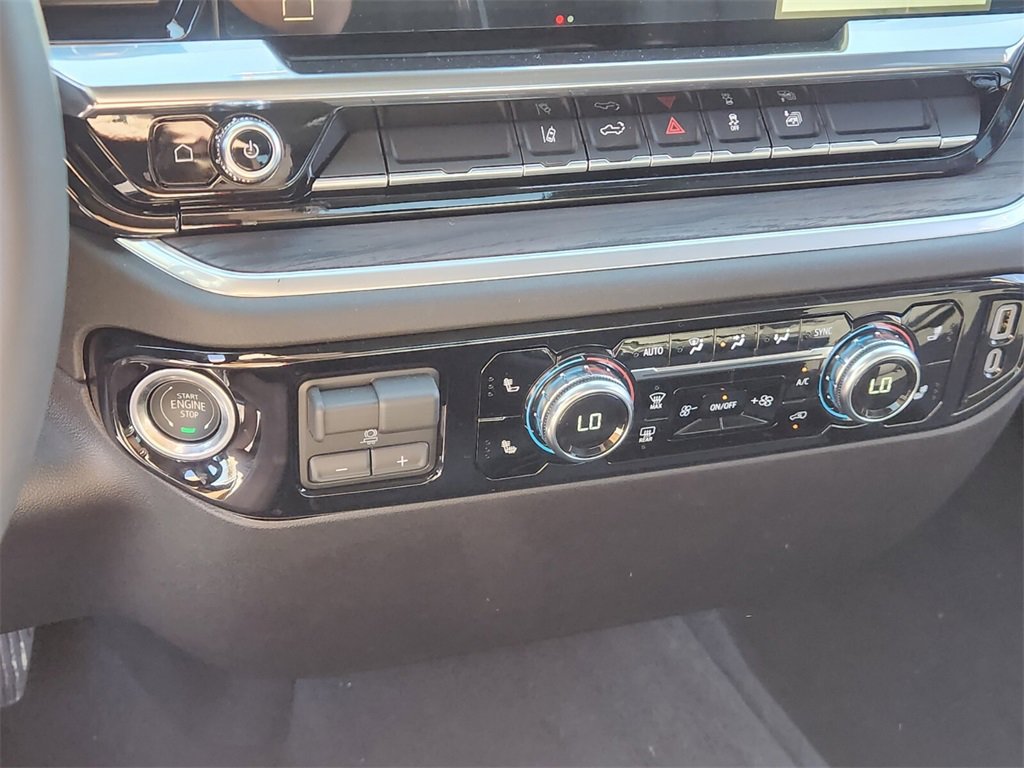 New 2026 GMC Sierra 3500 SLT image 17