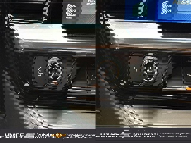 Used 2022 Chevrolet Silverado 1500 High Country w/ High Country Premium Package image 26