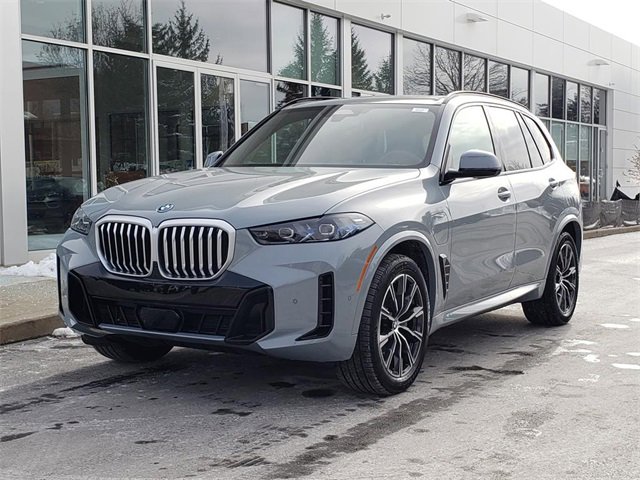 New 2026 BMW X5 xDrive50e w/ M Sport Package