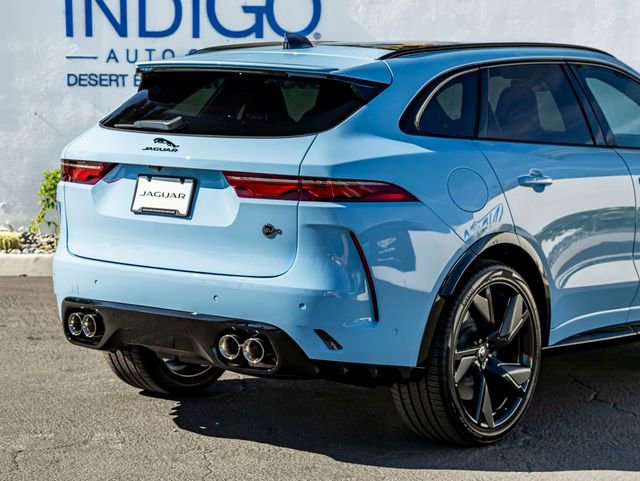 New 2026 Jaguar F-PACE SVR image 7