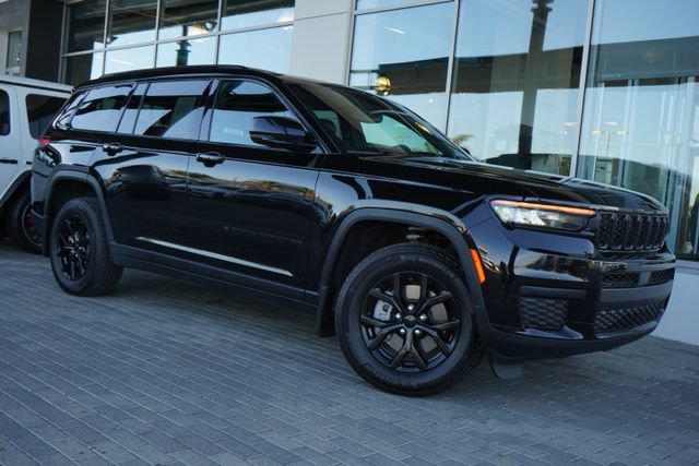 Used 2024 Jeep Grand Cherokee L Altitude