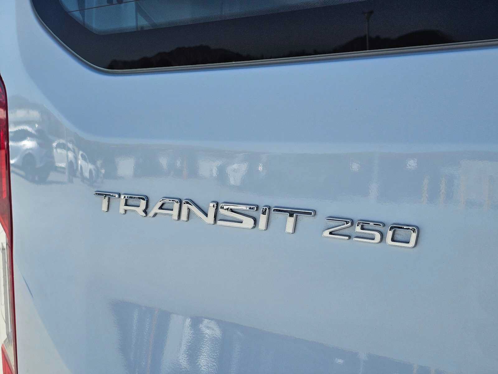Used 2025 Ford Transit 250 Low Roof w/ Exterior Upgrade Package RWD image 18
