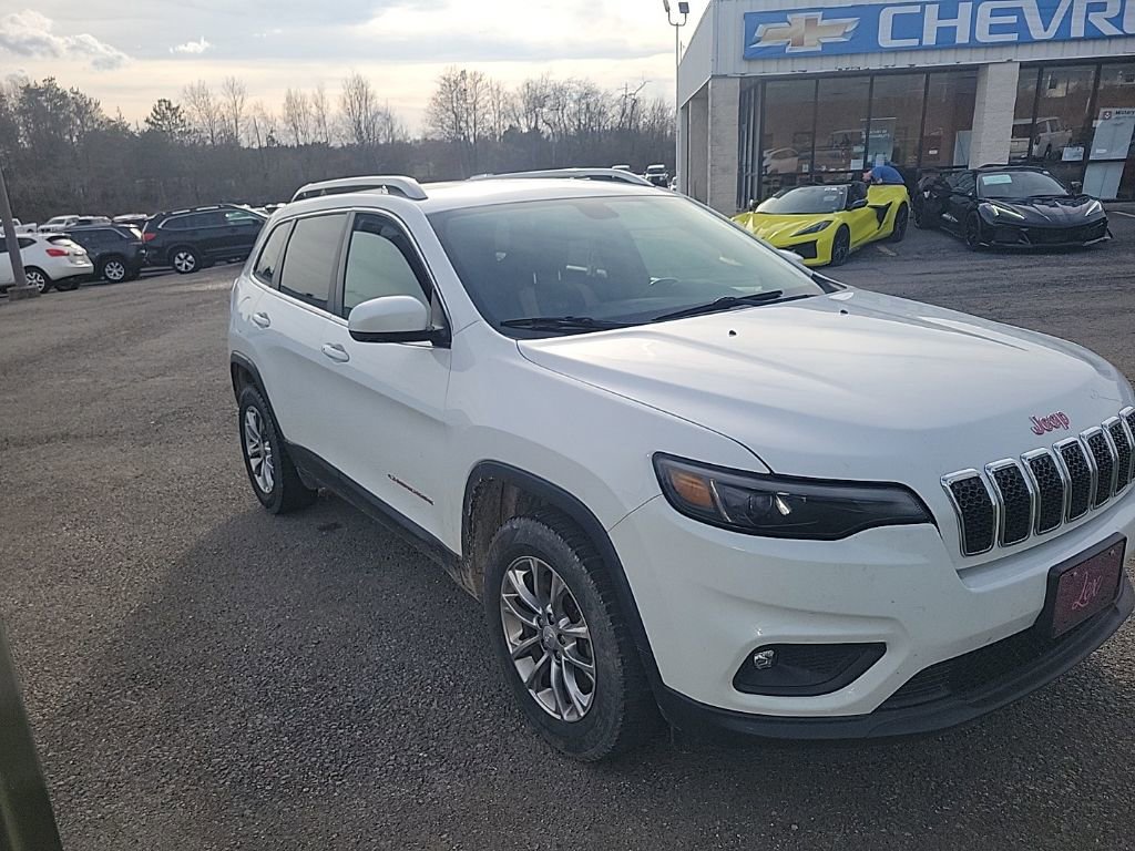 Used 2019 Jeep Cherokee Latitude Plus w/ Cold Weather Group image 1