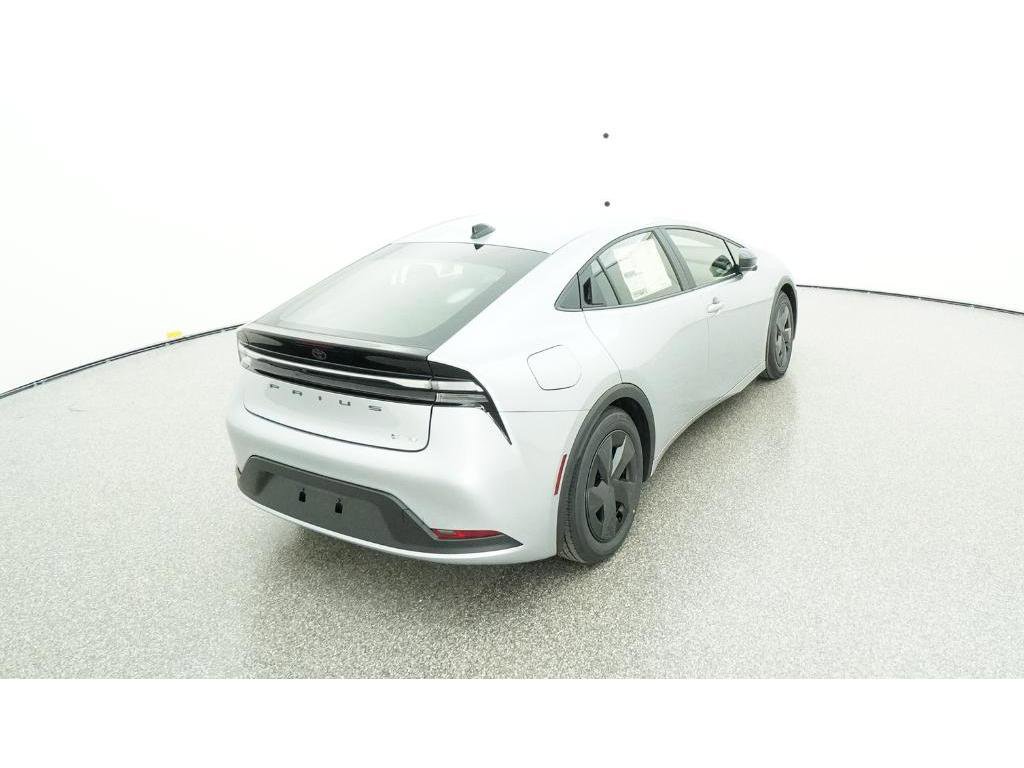 New 2026 Toyota Prius Plug-In Hybrid image 8