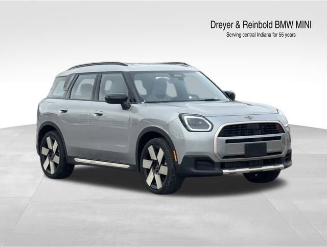 Used 2025 MINI Cooper Countryman S image 1