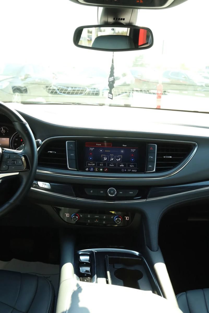 Used 2022 Buick Enclave Essence w/ Experience Buick Package AWD/4WD image 36