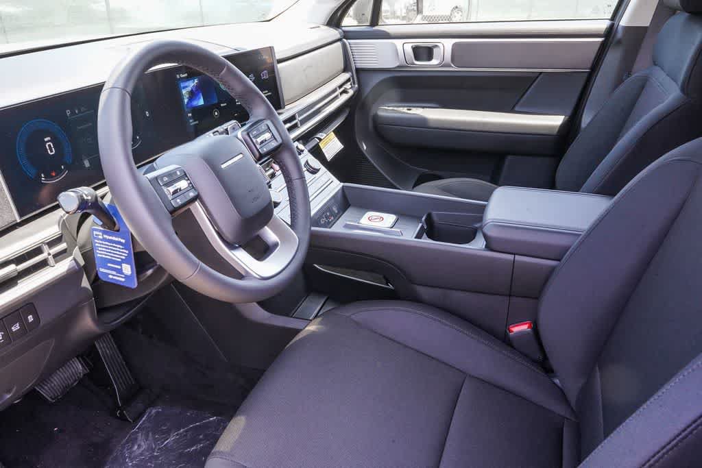 New 2026 Hyundai Santa Fe SE FWD image 17