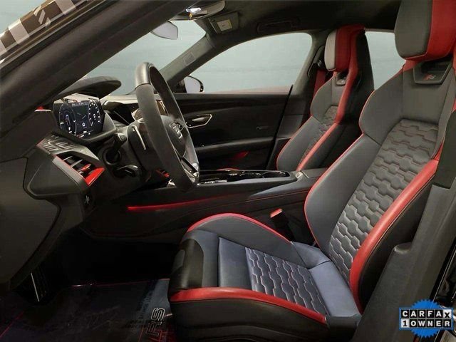 Used 2023 Audi RS e-tron GT image 22