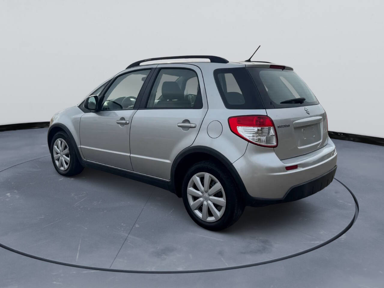 Used 2010 Suzuki SX4 Base 4dr Crossover CVT image 8