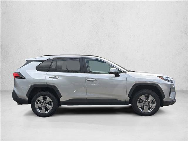 Used 2025 Toyota RAV4 XLE AWD/4WD video 4