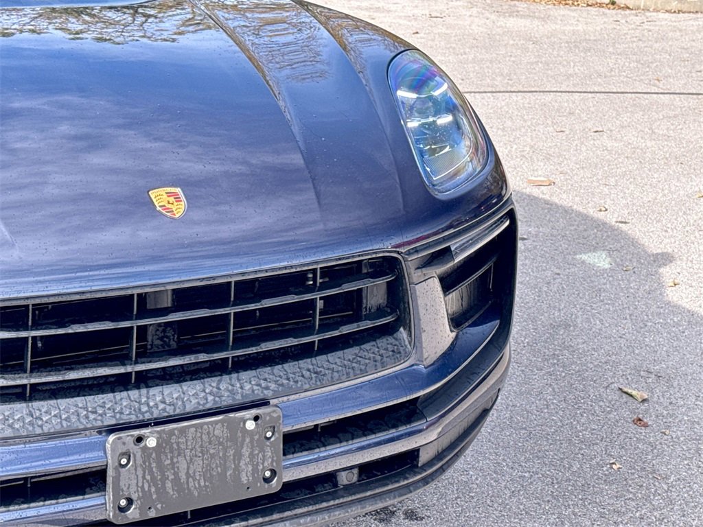 Used 2022 Porsche Macan Base image 8