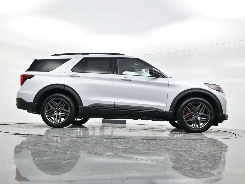 New 2026 Ford Explorer ST-Line w/ ST-Line Street Pack image 49