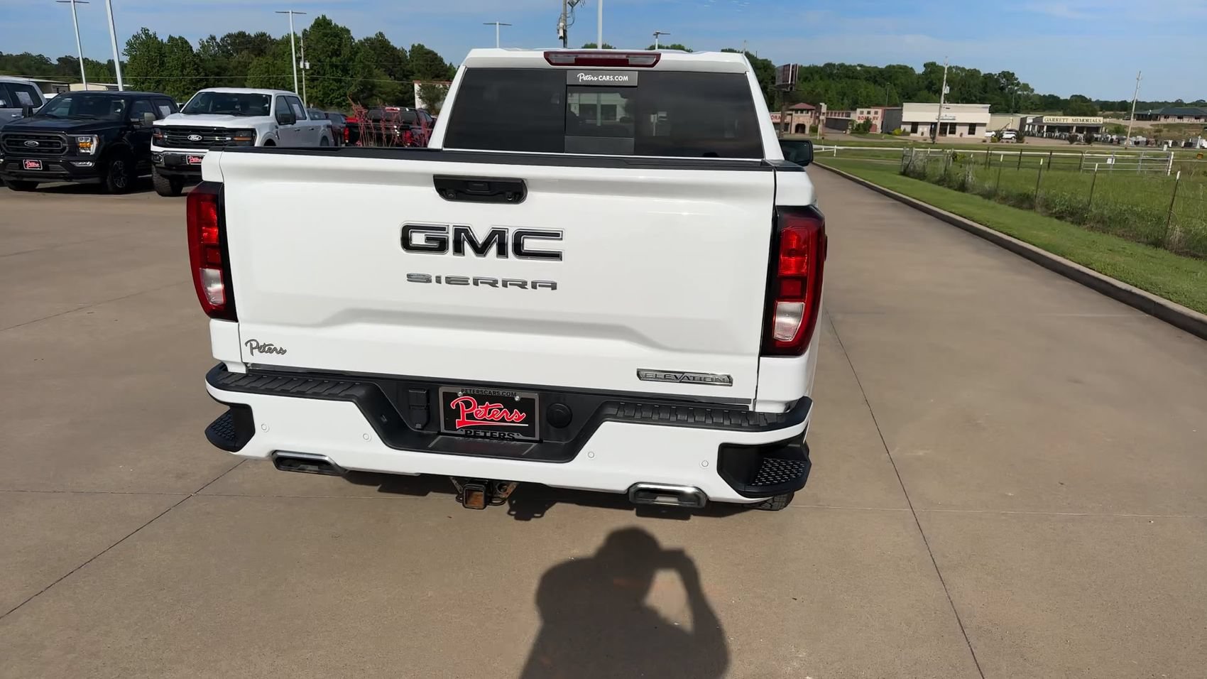 Used 2024 GMC Sierra 1500 Elevation w/ Elevation Premium Package AWD/4WD image 7