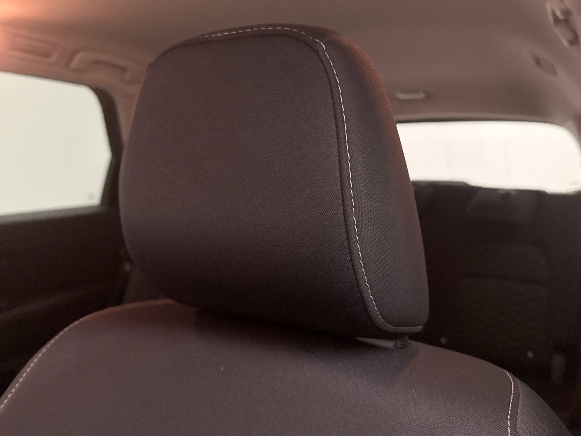 Used 2024 Nissan Pathfinder S image 8