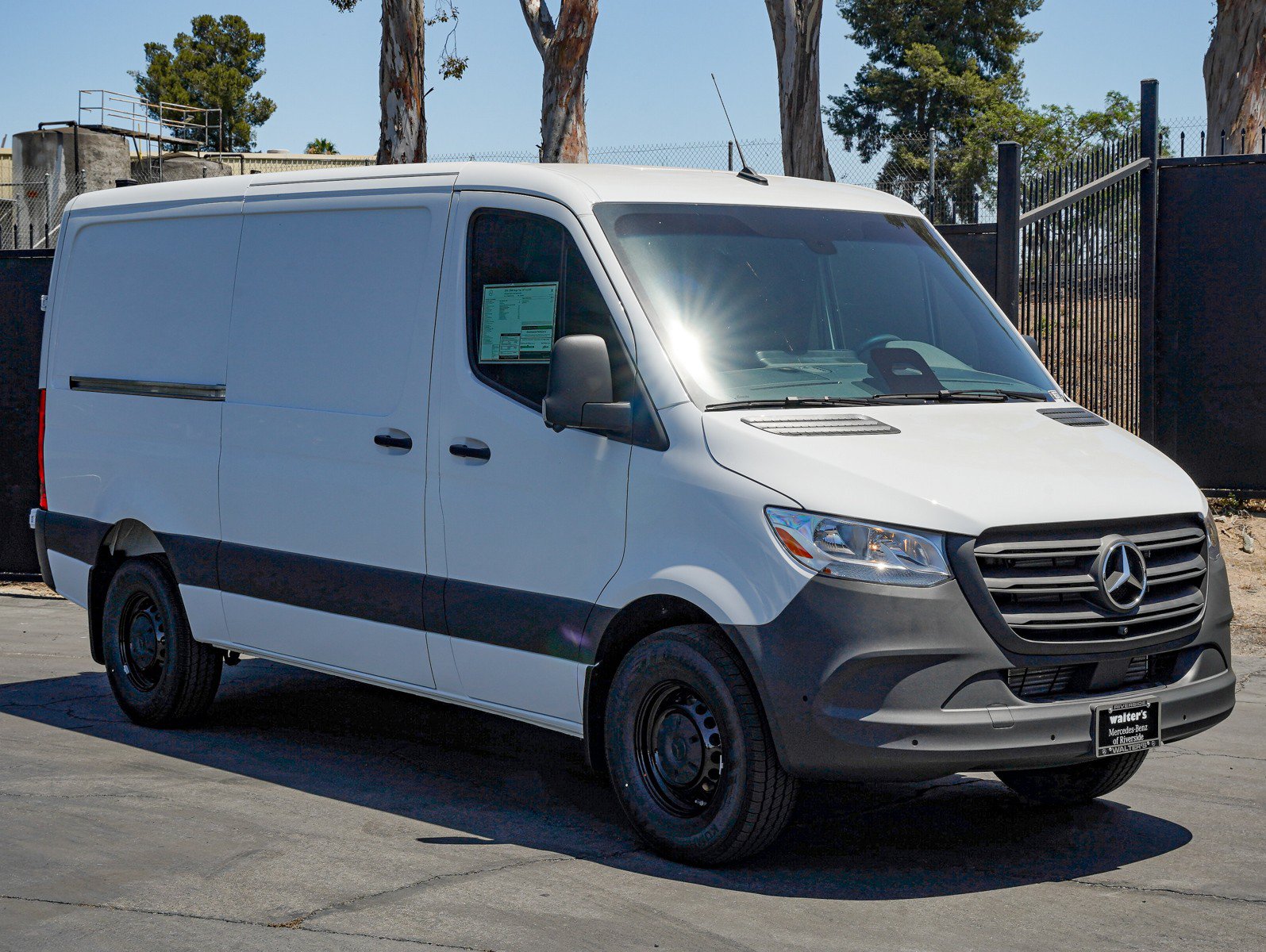 New 2026 Mercedes-Benz Sprinter 2500 image 3