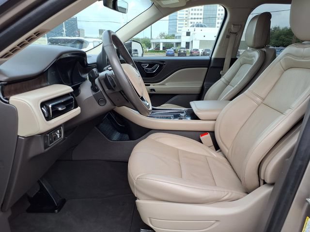 Used 2020 Lincoln Aviator Reserve w/ Elements Package Plus RWD image 4