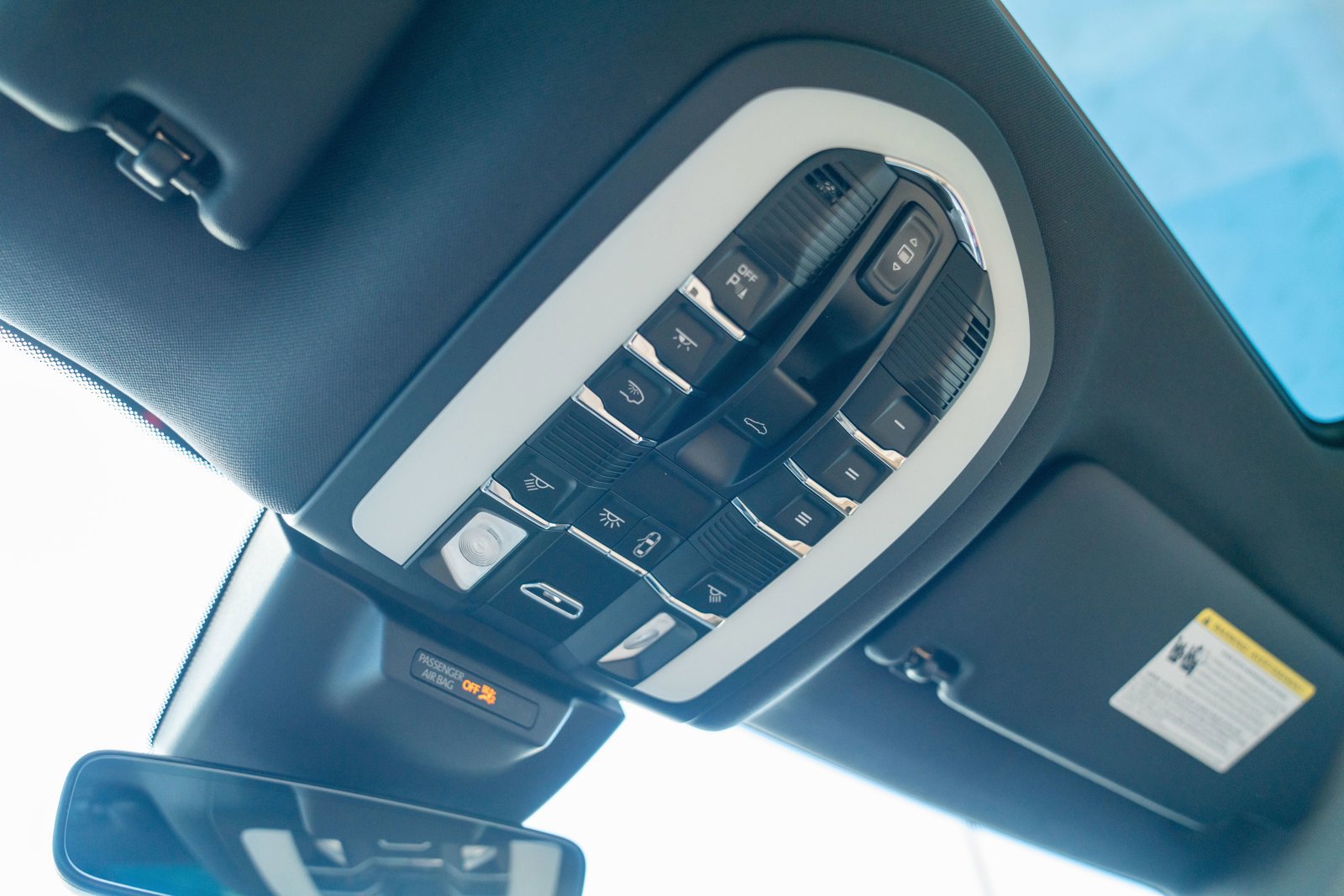 New 2026 Porsche Macan S image 23