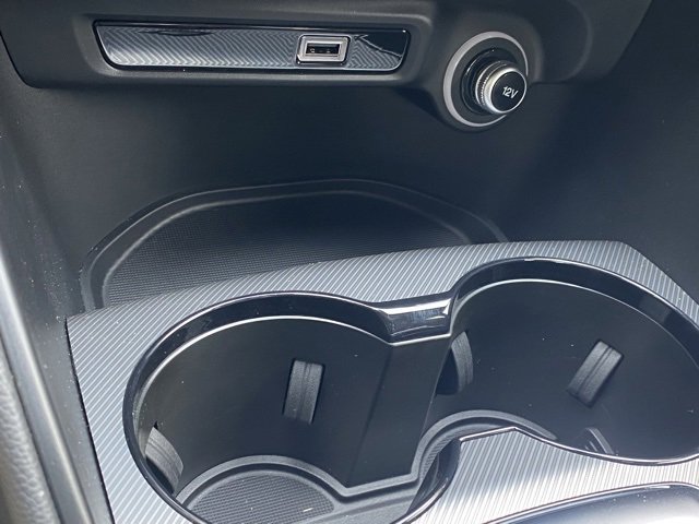 New 2025 Alfa Romeo Giulia AWD w/ Driving Assist Package image 31