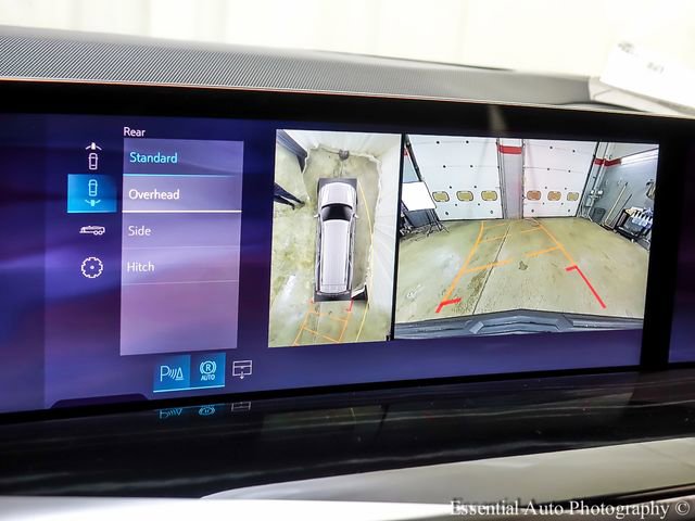Certified 2026 Cadillac Escalade ESV Sport w/ LPO, ONYX Package AWD/4WD image 18