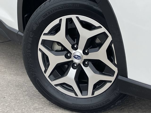 Used 2024 Subaru Forester Premium AWD/4WD image 9