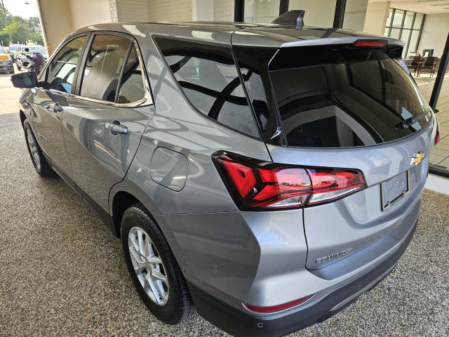 Used 2024 Chevrolet Equinox LT AWD/4WD image 4