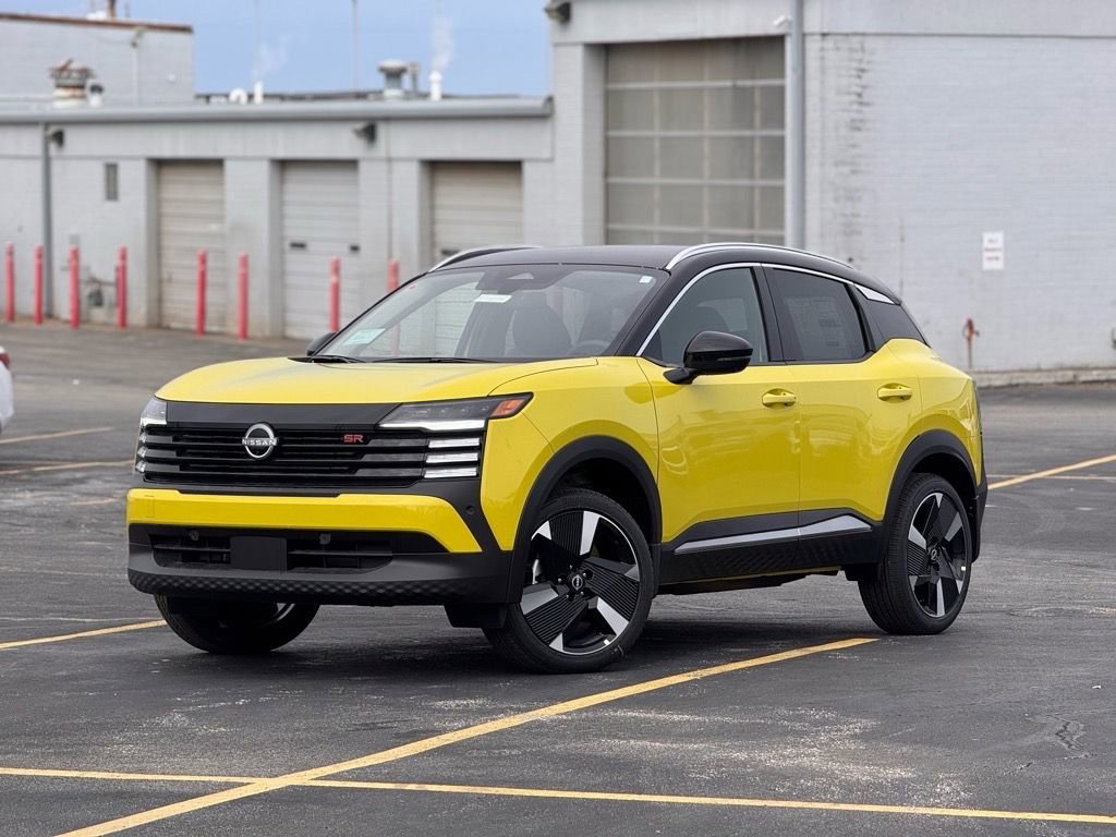 Certified 2025 Nissan Kicks SR image 2