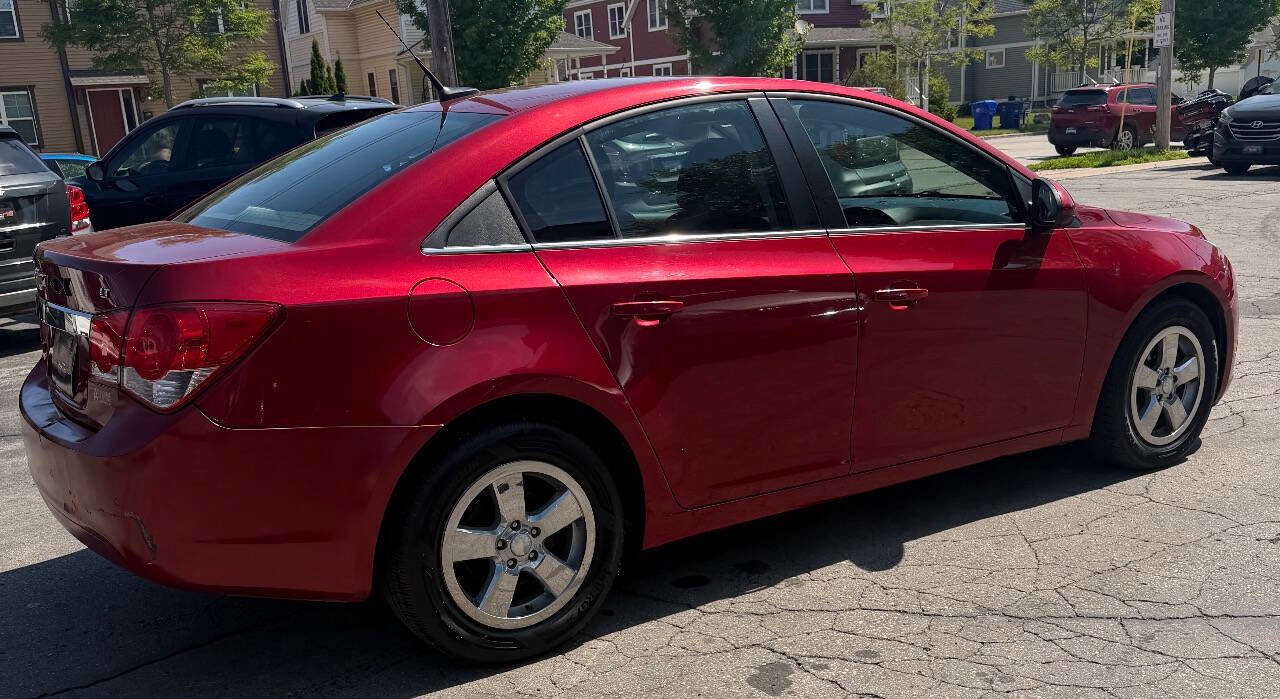 Used 2012 Chevrolet Cruze LT FWD image 11