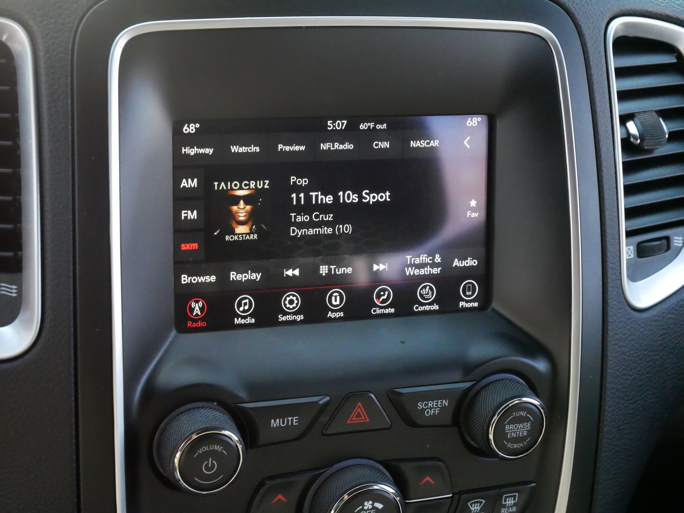 Used 2019 Dodge Durango SXT image 20